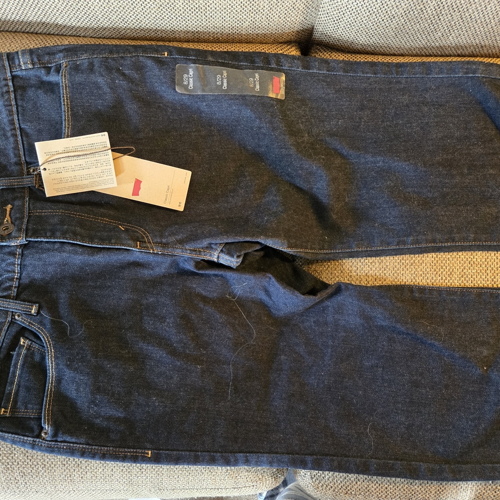 Levi's Indigo Cropped Ankle Jeans